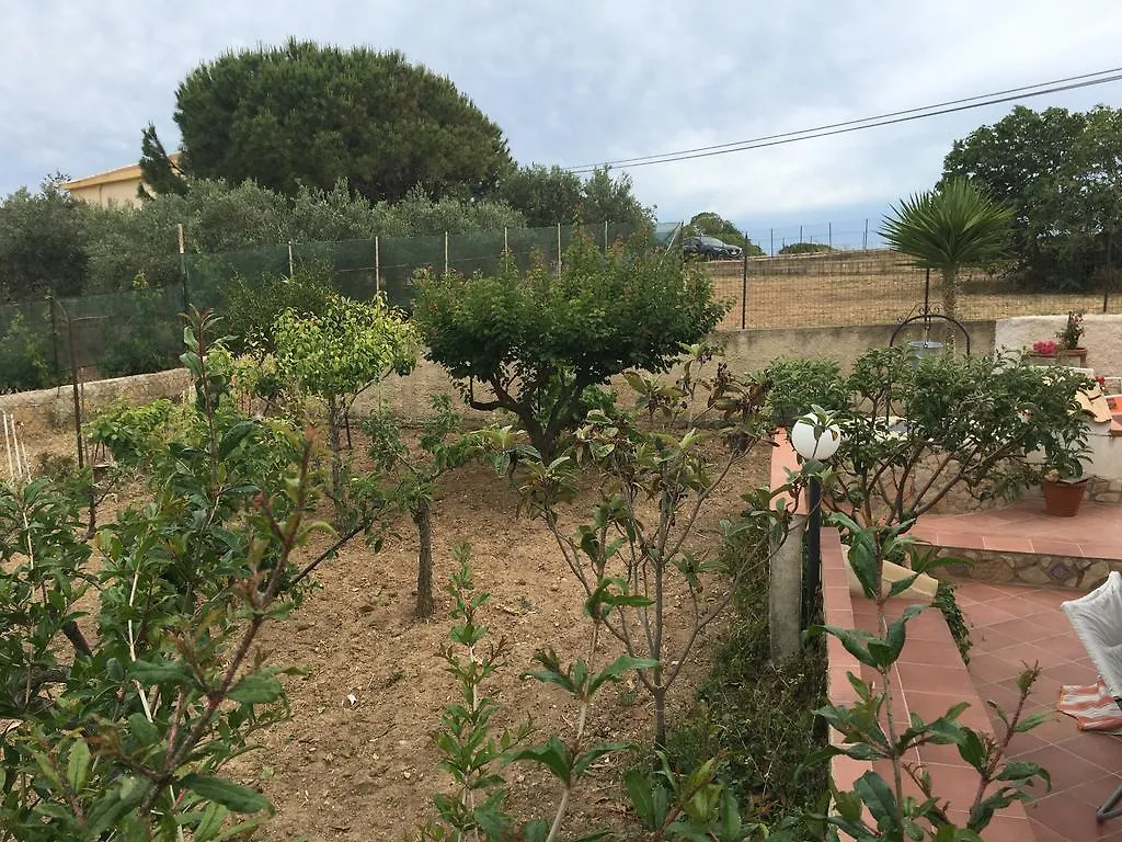 レアルモンテ La Bianca Scogliera Bed & Breakfast